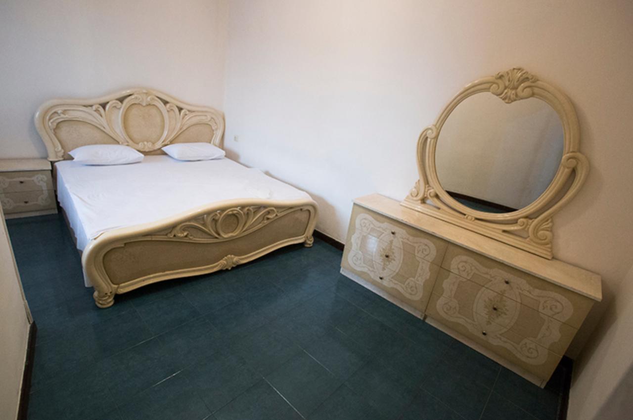 Aratta Hotel Argavand Extérieur photo